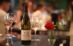 重慶進口紅批發交易市場-葡萄酒產區旅游酒莊游學